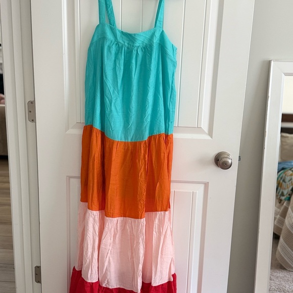 Aura Dresses & Skirts - Aura Multicolor Strappy Maxi Dress